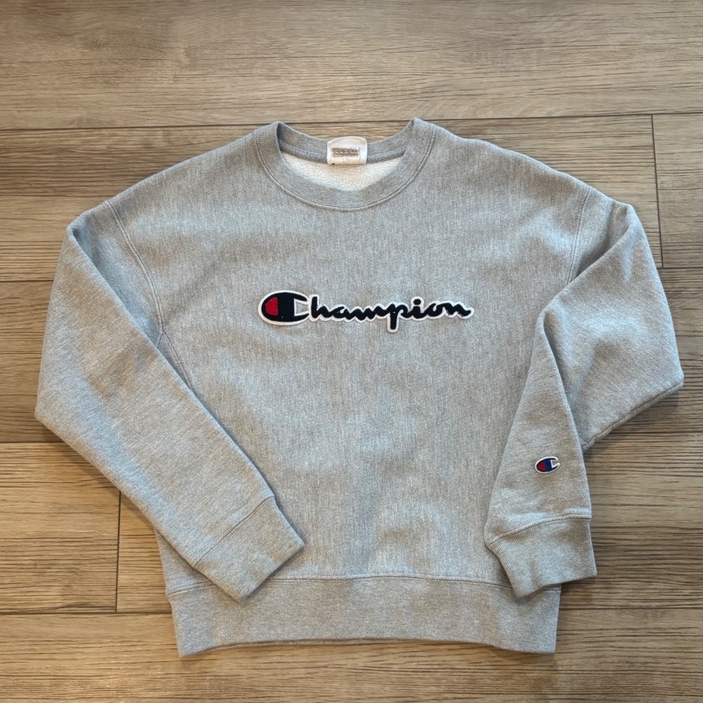 Champion Reverse Weave Gray Script Logo Sweatshirt GF750 806 Small